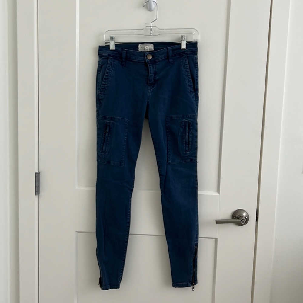 Current/Elliott flat pocket cargo - navy blue - sz 28